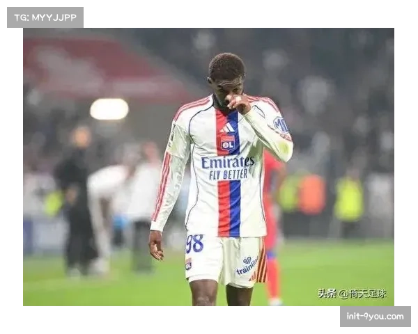 比赛结果:里尔1-0朗斯,制胜球来源于一次战术角球后的二次传中。 比赛结果:里尔1-0朗斯,制胜球来源于一次战术角球后的二次传中。