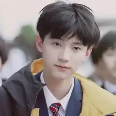 倪立